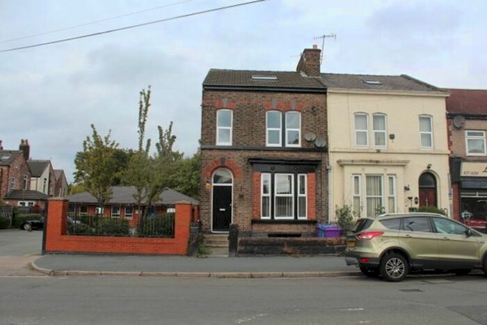 2 Bedroom Flat To Rent In Woolton Road, Garston, Liverpool, L19
