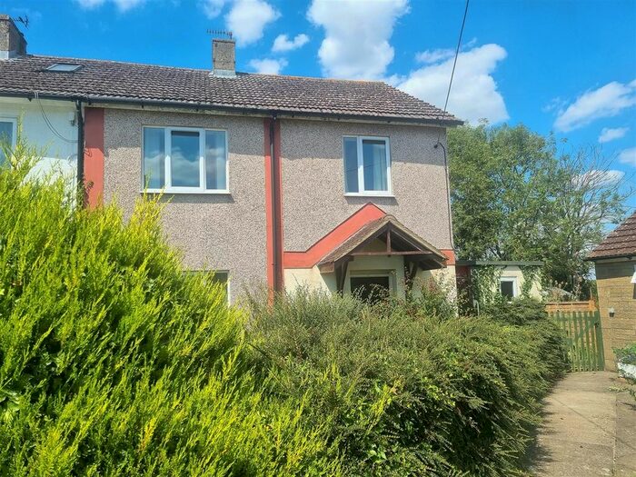 3 Bedroom Semi-Detached House For Sale In The Lymers, Yatesbury, Calne, SN11