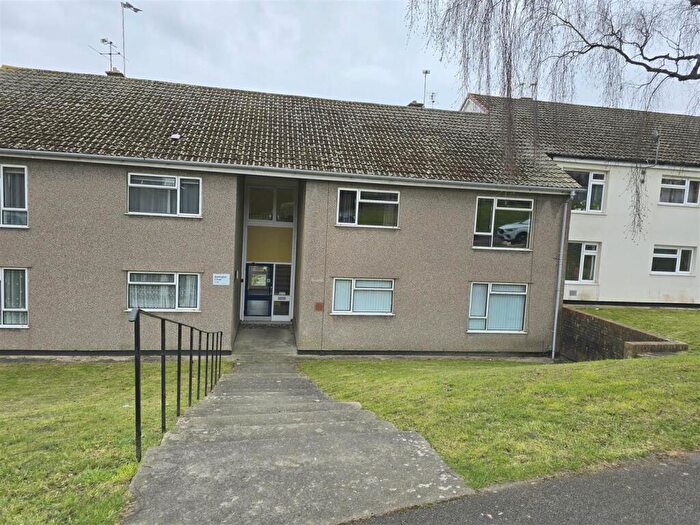 2 Bedroom Property To Rent In Barrington Close, Bristol, BS15