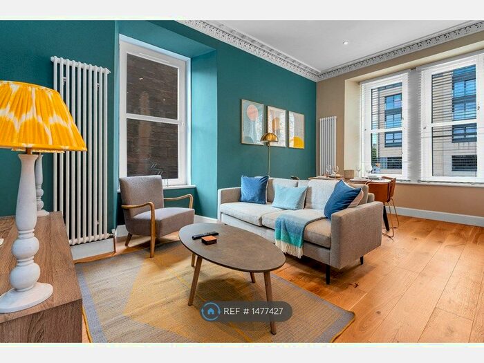 3 Bedroom Flat To Rent In Albert Place, Edinburgh, EH7