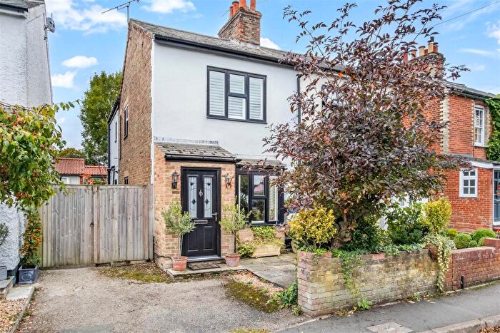 3 Bedroom Cottage For Sale In Mount Pleasant, Hertford Heath, Hertford, SG13
