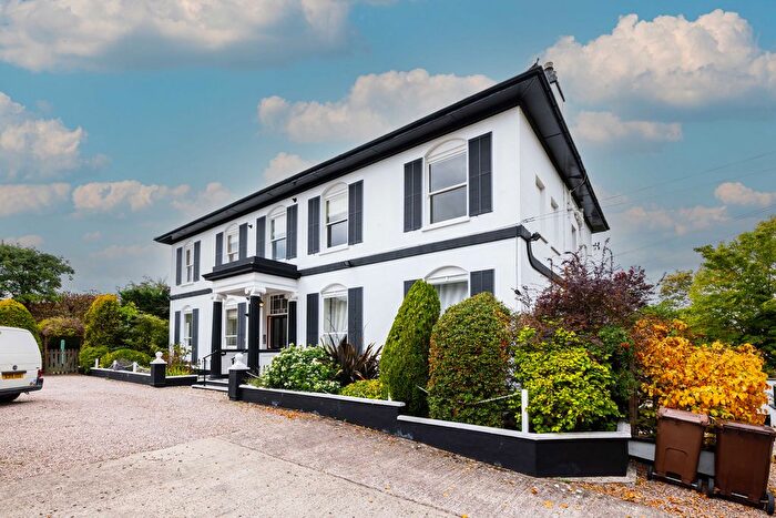 1 Bedroom Flat For Sale In Cirencester Road, Cheltenham, GL53