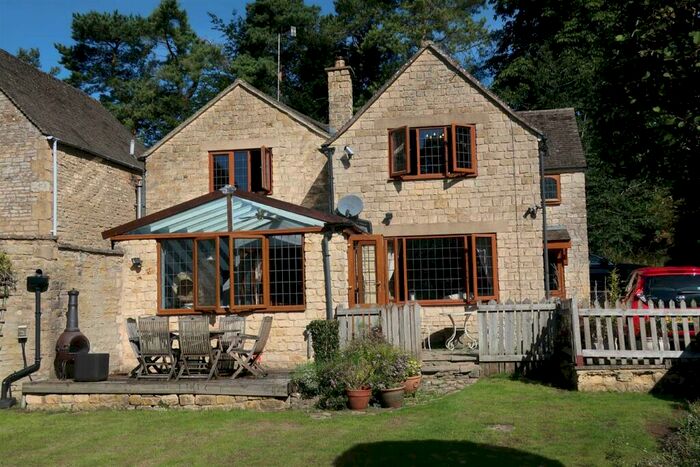 3 Bedroom Cottage To Rent In Shipton Oliffe, Nr. Cheltenham, GL54