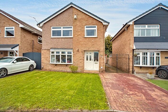 4 Bedroom Detached House For Sale In Carr Lane, Wigan, WN3