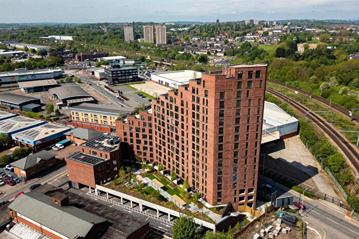 1 Bedroom Apartment For Sale In Springwell Gardens, Whitehall Road, Leeds, LS12