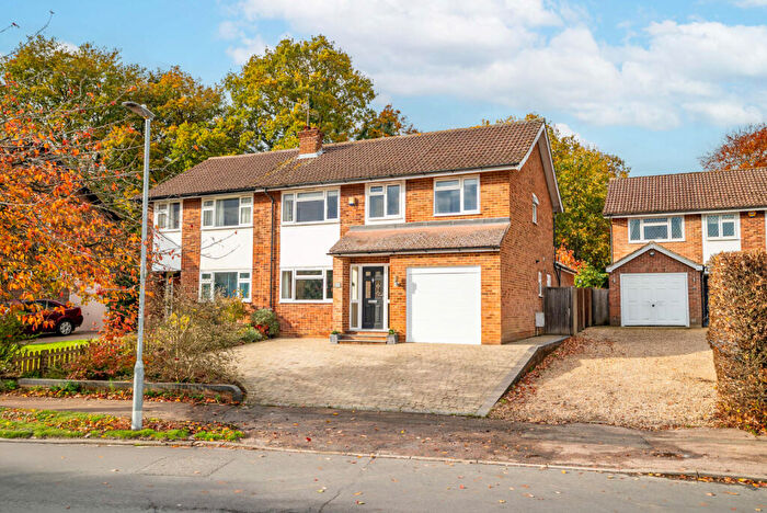 5 Bedroom Semi-Detached House For Sale In Sherwood Avenue, St. Albans, Hertfordshire, AL4