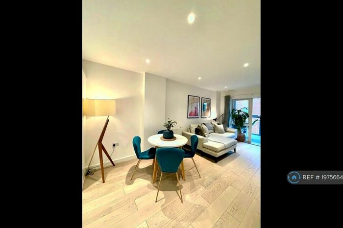 1 Bedroom Flat To Rent In Burnell Building, London, NW2