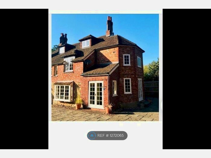 1 Bedroom Flat To Rent In Seal Drive, Sevenoaks TN15