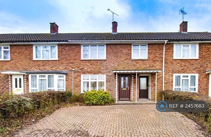 3 Bedroom Terraced House To Rent In Shepherds Lane, Bracknell, RG42