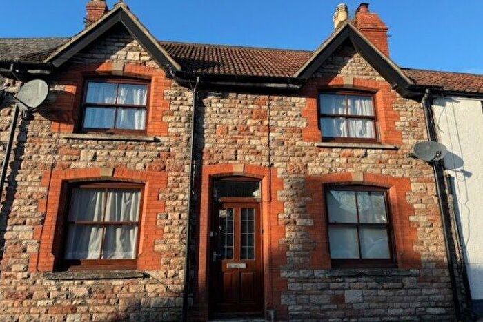 2 Bedroom Property To Rent In Southover, Wells, BA5