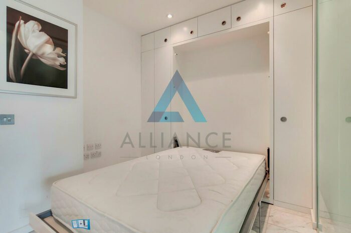 Studio For Sale In Ontario Tower, Fairmont Avenue, Poplar, London, E14