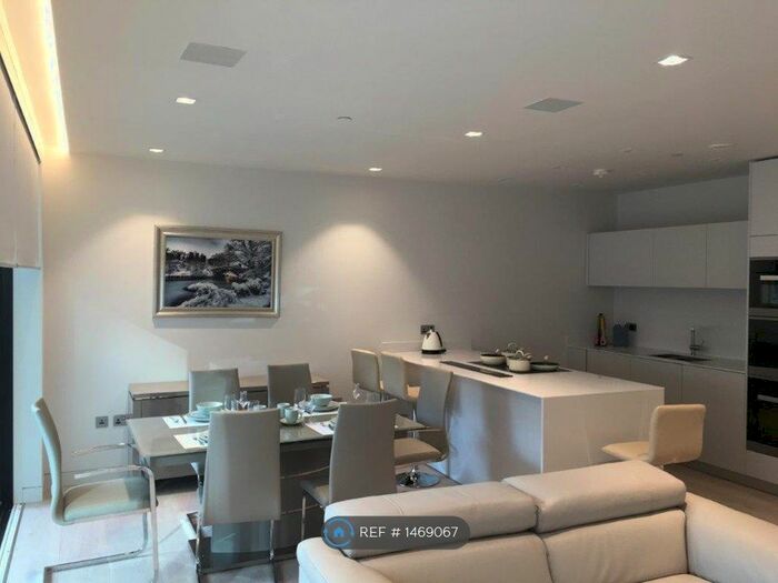 2 Bedroom Flat To Rent In Duchess Walk, London, SE1