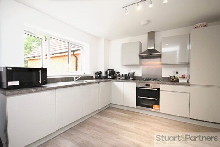 5 Bedroom Detached House To Rent In Nuthatch Lane, Sayers Common, BN6