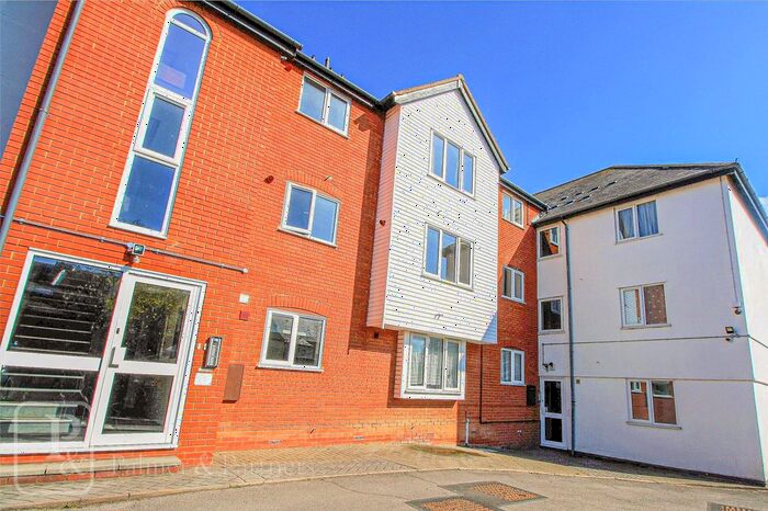 1 Bedroom Flat To Rent In Hythe Hill, Colchester, Essex, CO1