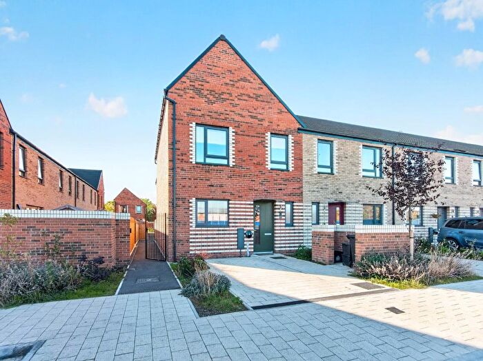 3 Bedroom Property For Sale In Rowntree Avenue, York, YO31