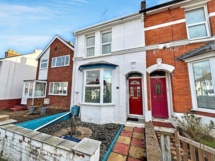 3 Bedroom End Terrace House For Sale In Star Road, Ashford, TN24