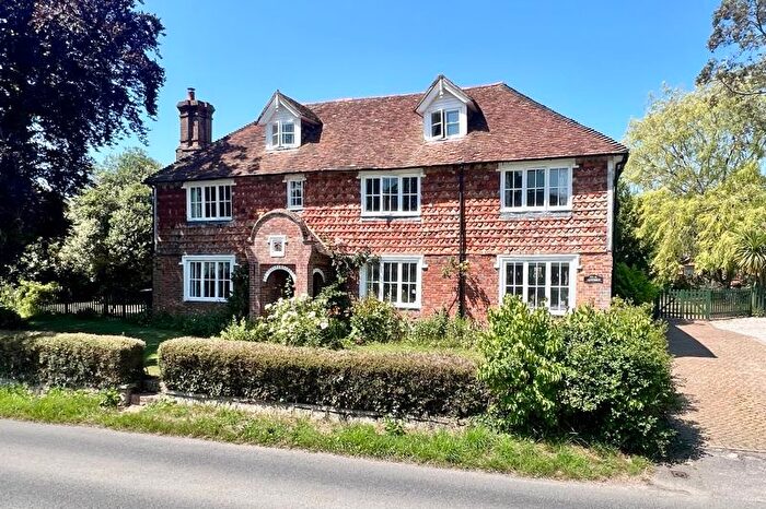 6 Bedroom Detached House For Sale In Woodchurch Road, Shadoxhurst, Ashford, TN26