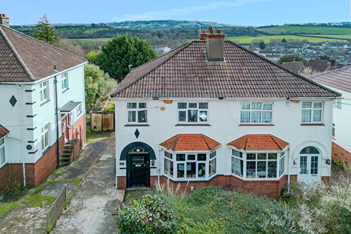 3 Bedroom Semi Detached House For Sale In Rayens Cross Road, Long Ashton, BS41