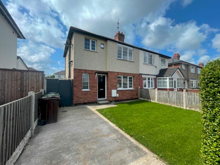 3 Bedroom Semi-Detached House To Rent In Dover Road, Maghull, Liverpool, L31