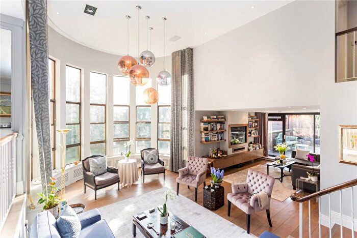 4 Bedroom Apartment To Rent In Mount Tyndal, Spaniards Road, Hampstead, London, NW3