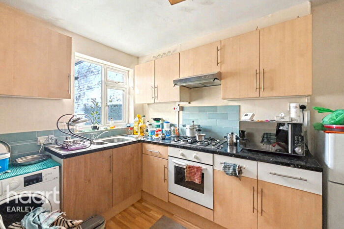 2 Bedroom Terraced House To Rent In Amity Road, Reading, RG1