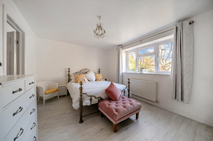 6 Bedroom Detached House For Sale In Westminster Drive, Kings Heath, Birmingham, B14