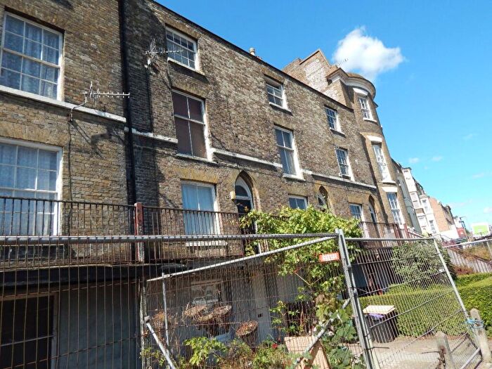 1 Bedroom Flat To Rent In Ground Floor Flat, CT17