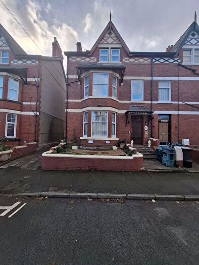 2 Bedroom Flat To Rent In Llewelyn Road, Colwyn Bay, LL29