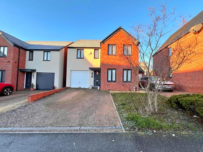 4 Bedroom Detached House For Sale In Walmer Close, St. Crispin, Northampton, NN5