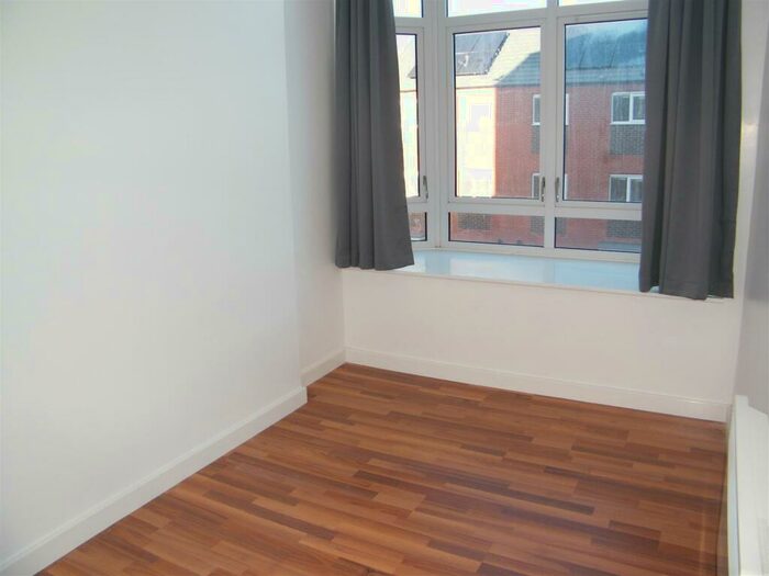Apartment To Rent In Clyde Court, Erskine Street, LE1