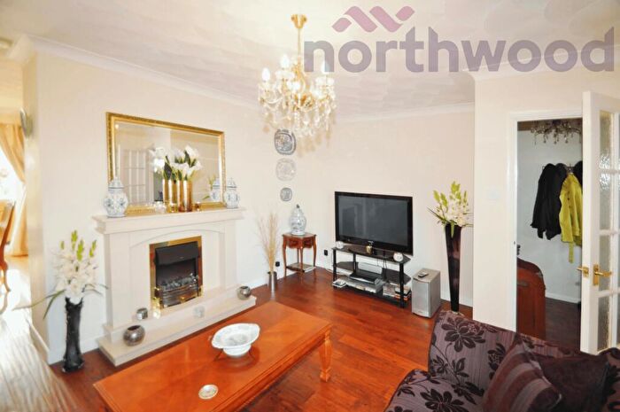 3 Bedroom Detached House For Sale In Wroxham Road, Sprowston Norwich, NR7