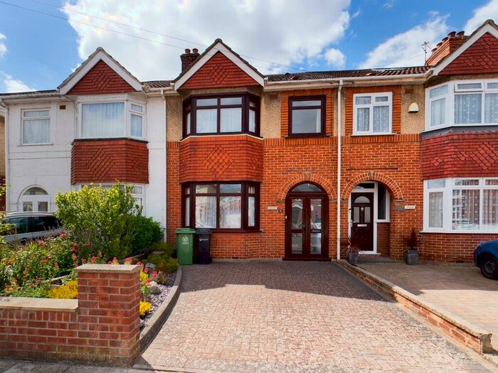 3 Bedroom Terraced House To Rent In Lonsdale Avenue, Cosham, Portsmouth, PO6