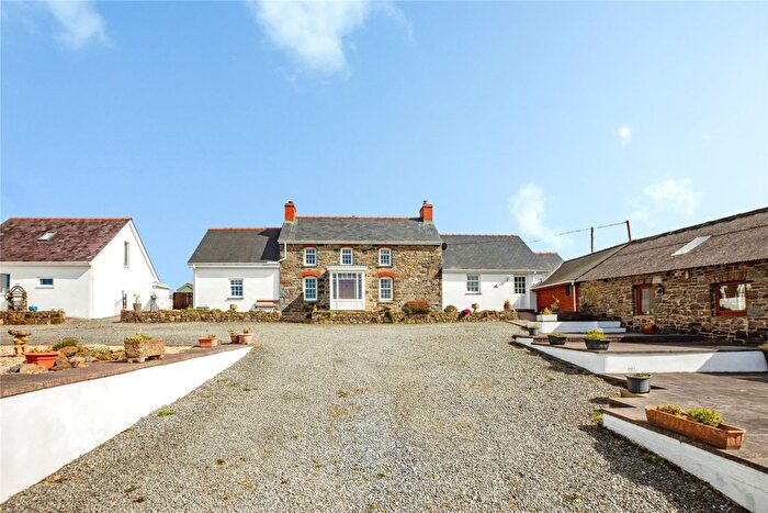 6 Bedroom Cottage For Sale In Llanarth, Ceredigion, SA47