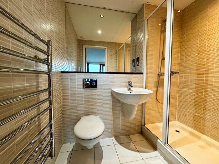 3 Bedroom Flat To Rent In Echo Building, West Wear Street, Sunderland, SR1