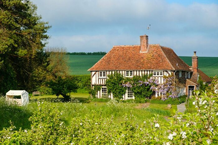 4 Bedroom Detached House For Sale In Luddenham, Faversham, Kent, ME13