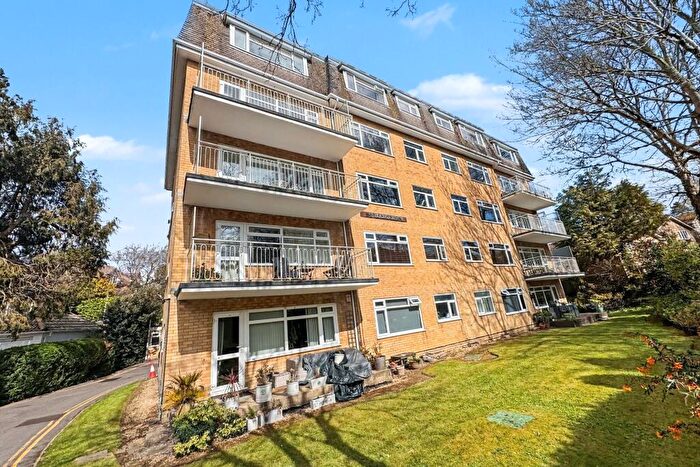 2 Bedroom Flat For Sale In Bournemouth, BH2