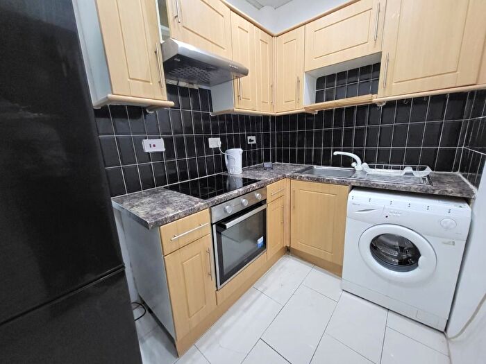 2 Bedroom Flat To Rent In Hill Street, Garnethill, Glasgow, G3