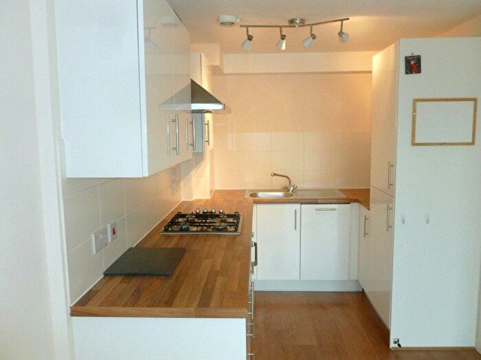 1 Bedroom Flat To Rent In Wells Court, Pumphouse Crescent, Watford, Hertfordshire, WD17