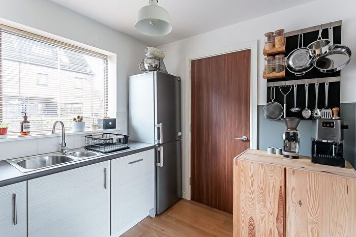 3 Bedroom Terraced House For Sale In Edmonton Terrace, Dalmarnock, Glasgow, G40