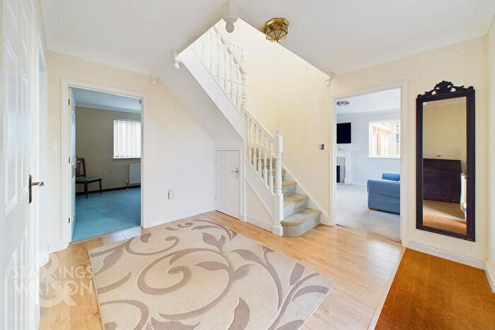 4 Bedroom Detached House For Sale In Broadland Views, Burnt House Road, Cantley, NR13