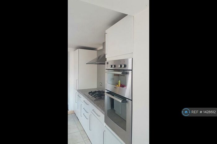 5 Bedroom Terraced House To Rent In Ansdell Road, London, SE15