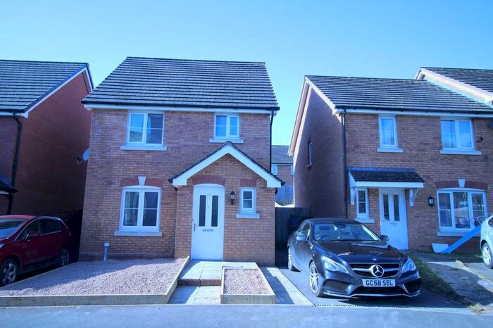 3 Bedroom Detached House To Rent In Cresswell Walk, St. Dials, NP44