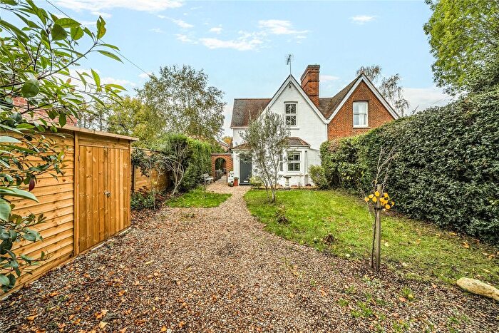 3 Bedroom Semi Detached House For Sale In Send, Surrey, GU23