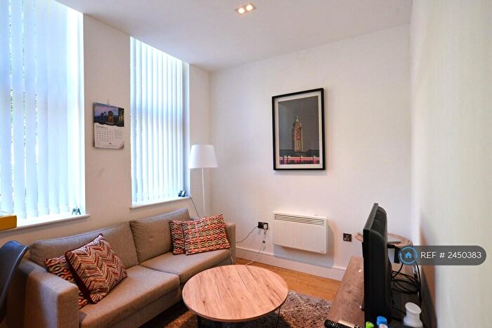 1 Bedroom Flat To Rent In Arrowhead House, Luton, LU4