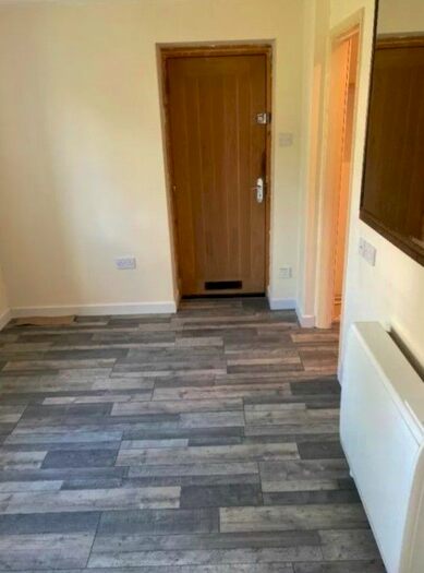 1 Bedroom Studio To Rent In Longstock Court, Eastleaze, Swindon, SN5