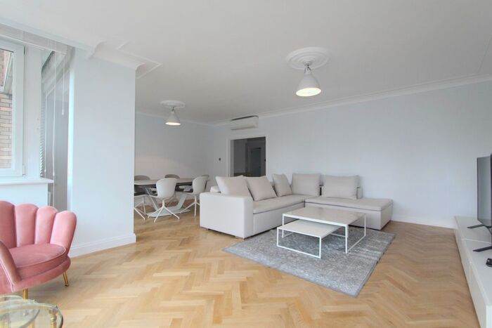 4 Bedroom Flat To Rent In Norfolk Crescent, London, W2