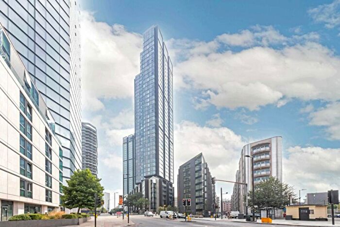 2 Bedroom Flat To Rent In Bollinder Place, Carrara Tower, EC1V