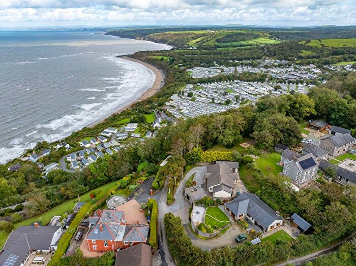 4 Bedroom Detached Bungalow For Sale In Penrhiw Pistyll Lane, New Quay, SA45