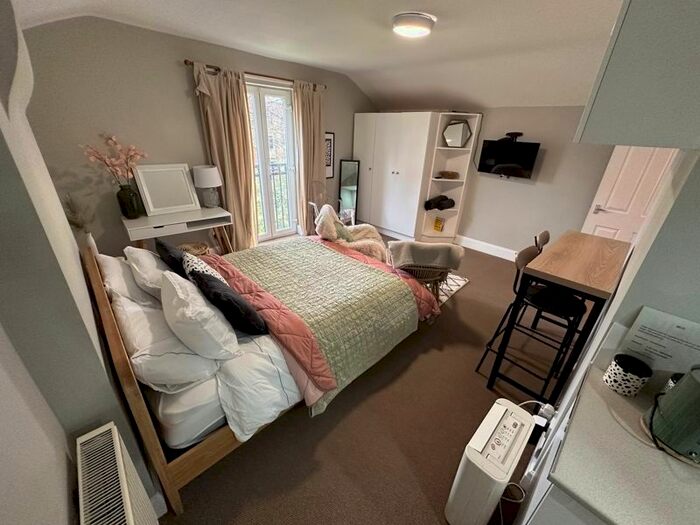 1 Bedroom Property To Rent In Bentley Road, Toxteth, Liverpool, L8