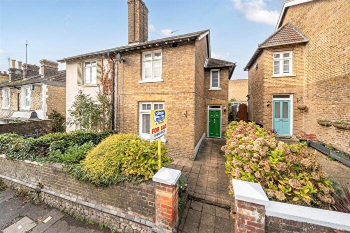 2 Bedroom Semi-Detached House For Sale In Bower Lane, Maidstone, ME16